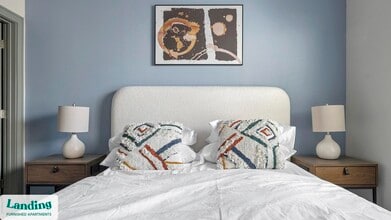 2539 Spring Cypress Rd in Spring, TX - Foto de edificio - Building Photo