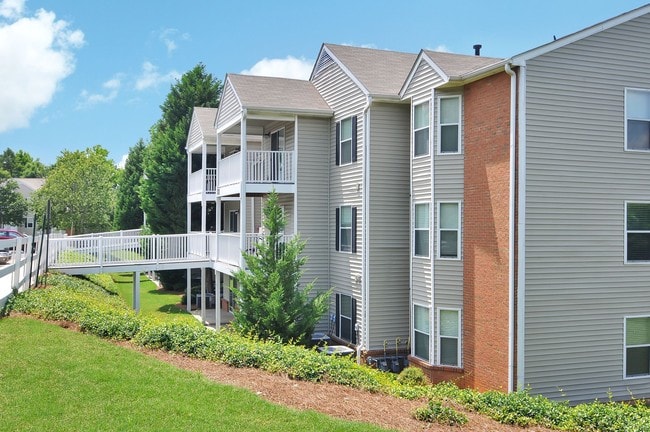 Ashley Woods Apartment Homes in Stockbridge, GA - Foto de edificio - Building Photo