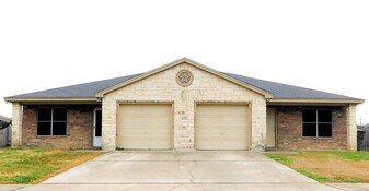 4106 Cambridge Dr in Killeen, TX - Building Photo