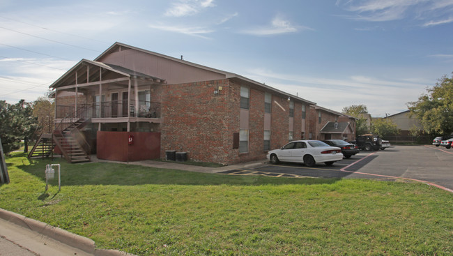 Newport Apartments in Denton, TX - Building Photo - Building Photo