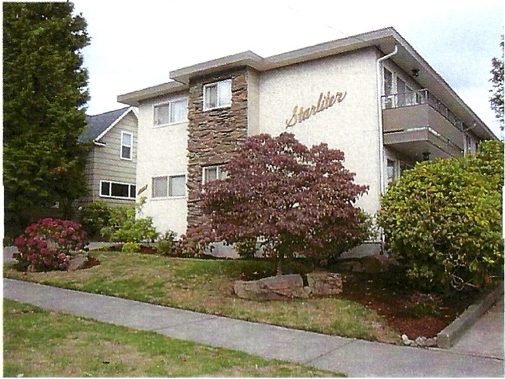 4228 Francis Ave N, Unit 103 in Seattle, WA - Foto de edificio