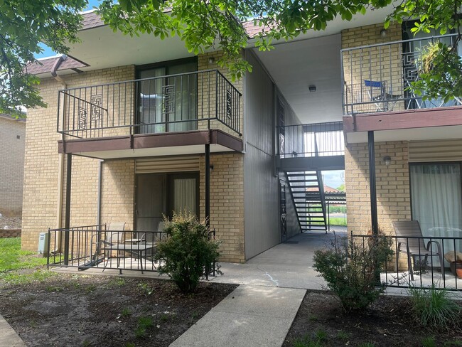 property at 2928 SW Lydia Ave