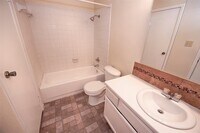 18511 Egret Bay Blvd photo'