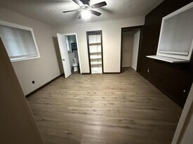 1032 24th Ave in Seaside, OR - Building Photo