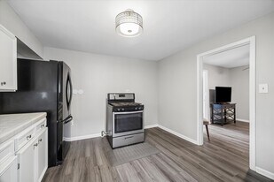 7837 Dayton St in Houston, TX - Building Photo