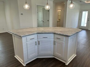 747 Pirates Rest Rd in North Fort Myers, FL - Building Photo - Building Photo