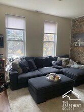 1738 W Huron St, Unit R2 in Chicago, IL - Building Photo - Building Photo