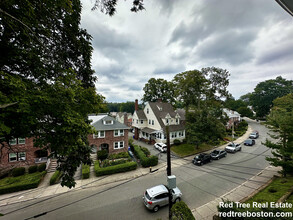 9 Radnor Rd, Unit 2 in Boston, MA - Foto de edificio - Building Photo