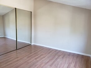 3565 Linden Ave in Long Beach, CA - Foto de edificio - Building Photo