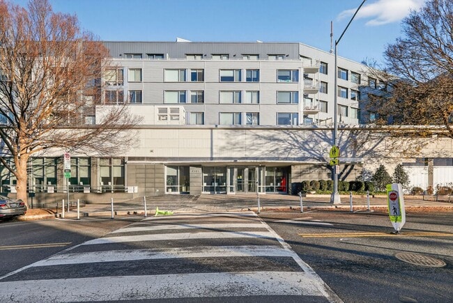 4101 Albemarle St NW in Washington, DC - Building Photo - Building Photo