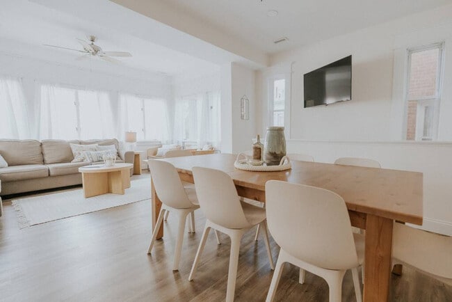 3 S Surrey Ave in Ventnor City, NJ - Building Photo - Building Photo