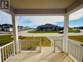 266 Snowberry Ln in Georgian Bluffs, ON - Building Photo - Building Photo