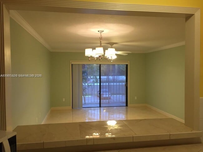 9301 SW 92nd Ave in Miami, FL - Building Photo - Building Photo