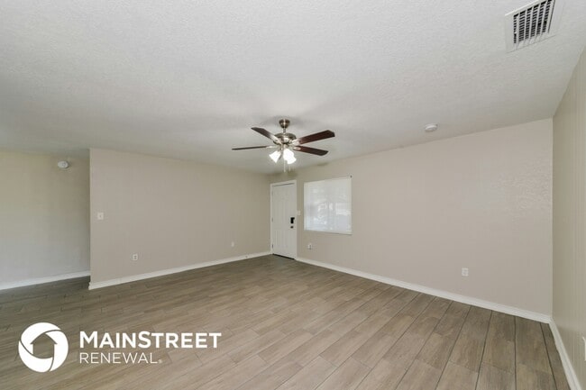 511 Fletcher St in Port Charlotte, FL - Building Photo - Building Photo