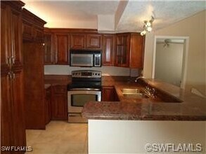 169 Santa Clara Dr in Naples, FL - Building Photo - Building Photo