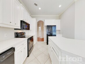 138 Snug Harbor Blvd in Montgomery, TX - Building Photo - Building Photo