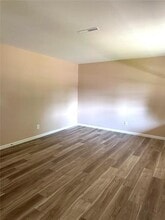 201 Bellevue Park Dr in Belleville, IL - Building Photo - Building Photo