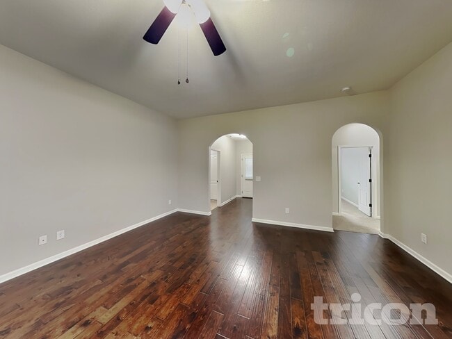 616 Fredericksburg Dr in Gallatin, TN - Building Photo - Building Photo