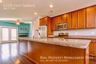 43325 Foyt Terrace in Ashburn, VA - Building Photo - Building Photo