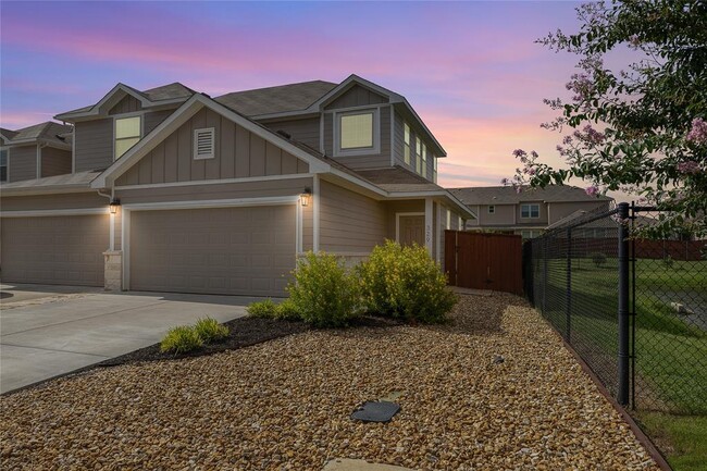 329 Madison Oaks Ave in Georgetown, TX - Building Photo - Building Photo