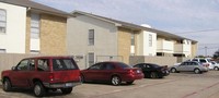 Westridge Apartments in Lancaster, TX - Building Photo - Building Photo