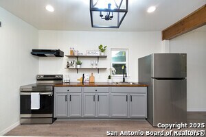 118 Aganier Ave in San Antonio, TX - Building Photo - Building Photo