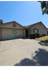 3116 Kounias Dr in Modesto, CA - Building Photo - Building Photo