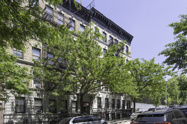 557 W 140th St in New York, NY - Building Photo - Building Photo