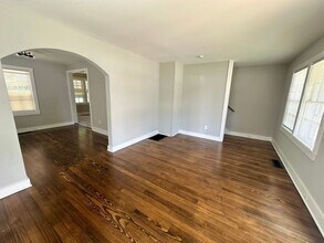 128 Orchard Dr in Nashville, TN - Building Photo - Building Photo