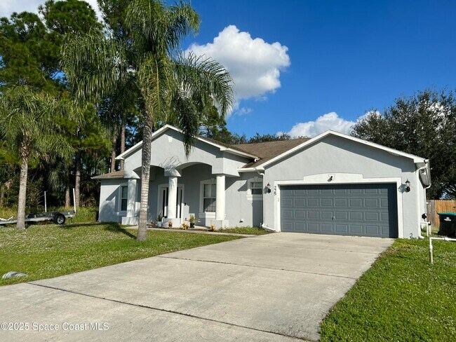 property at 225 Nabble Ave NW
