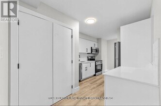 400 Scenic Dr in London, ON - Building Photo - Building Photo