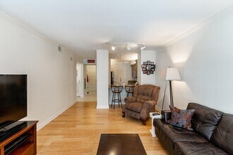 616 E St NW in Washington, DC - Foto de edificio - Building Photo