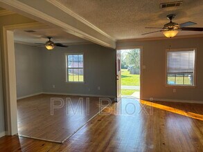 1916 Hudson St in Pascagoula, MS - Building Photo - Building Photo