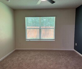 3132 Van Day Way in Crestview, FL - Building Photo - Building Photo