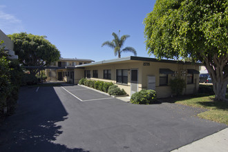 2775 Roosevelt St in Carlsbad, CA - Building Photo - Building Photo