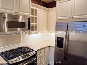 10218 SW Taylor St in Portland, OR - Building Photo - Building Photo