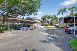 7623 Cinebar Dr in Boca Raton, FL - Building Photo