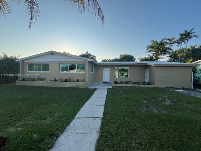 property at 1652 NW 9th Ave