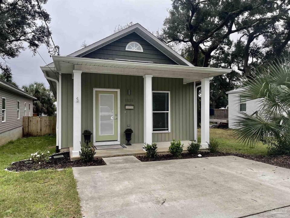 1831 W Government St in Pensacola, FL - Building Photo