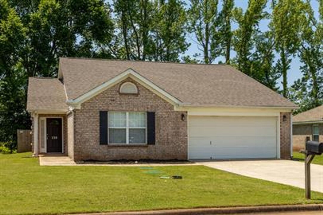 158 Carillo Ln in Toney, AL - Building Photo