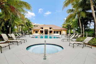 4905 Midtown Ln in Palm Beach Gardens, FL - Building Photo