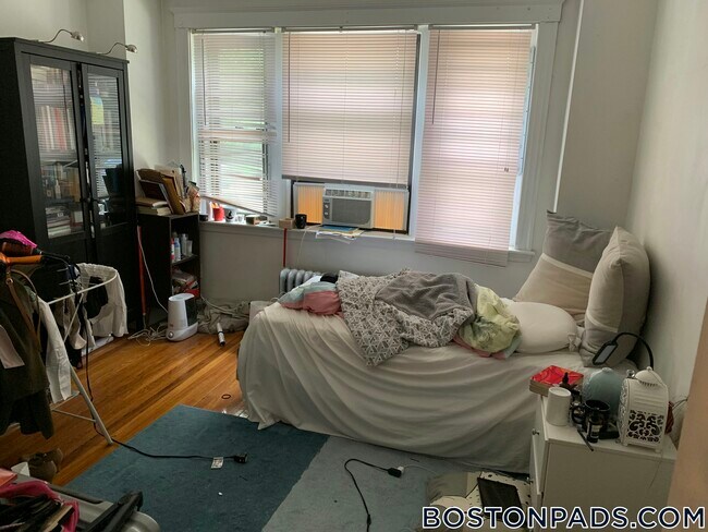 19 Egremont Rd, Unit 1