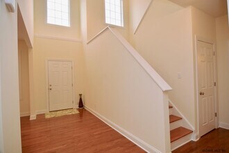 59 Balsam Way in Clifton Park, NY - Building Photo - Building Photo