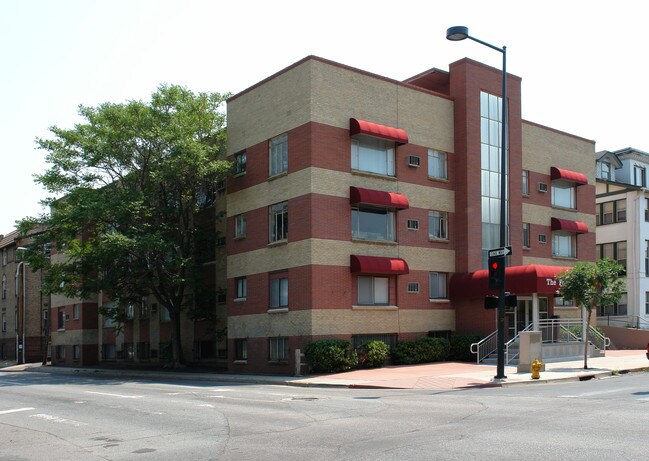 Fountainhead Apartments in Denver, CO - Foto de edificio - Building Photo