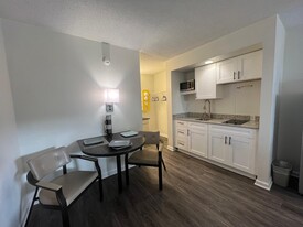 The Parc @ 75 in Marietta, GA - Building Photo