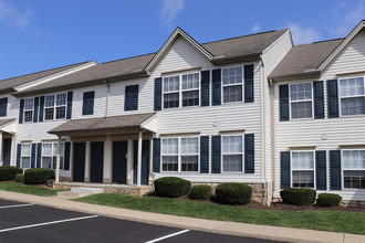 Buttonwood Gardens Apartments in York, PA - Foto de edificio - Building Photo