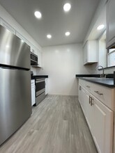 6101 Dryden Ave, Unit 4 in Cincinnati, OH - Building Photo - Building Photo