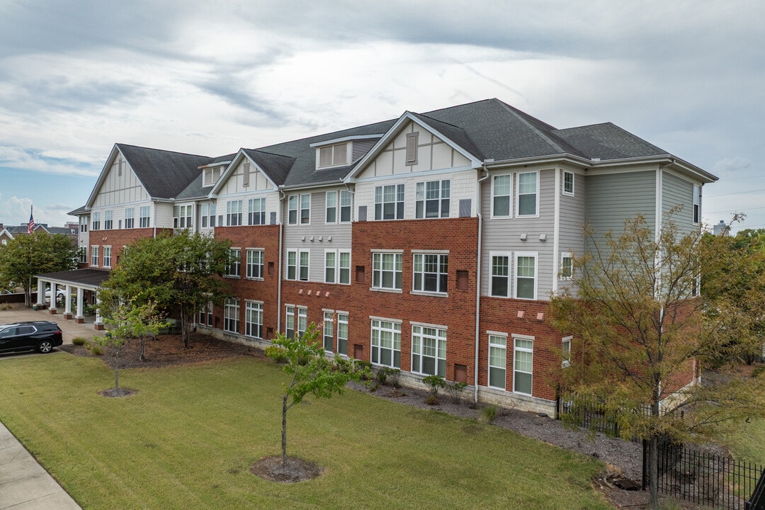 Legends Park North Senior in Memphis, TN - Building Photo