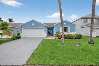 14610 SW 145th Pl in Miami, FL - Building Photo - Building Photo