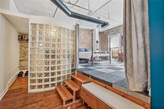 215 Mitchell St SW, Unit 19 in Atlanta, GA - Building Photo - Building Photo